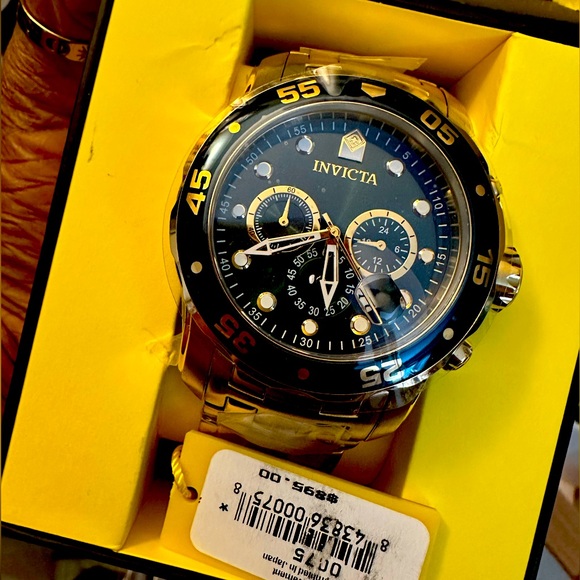 Invicta Other - 🎒🎒NEW Invicta Pro Diver SCUBA Men's Watch - 48mm, Gold (0075)